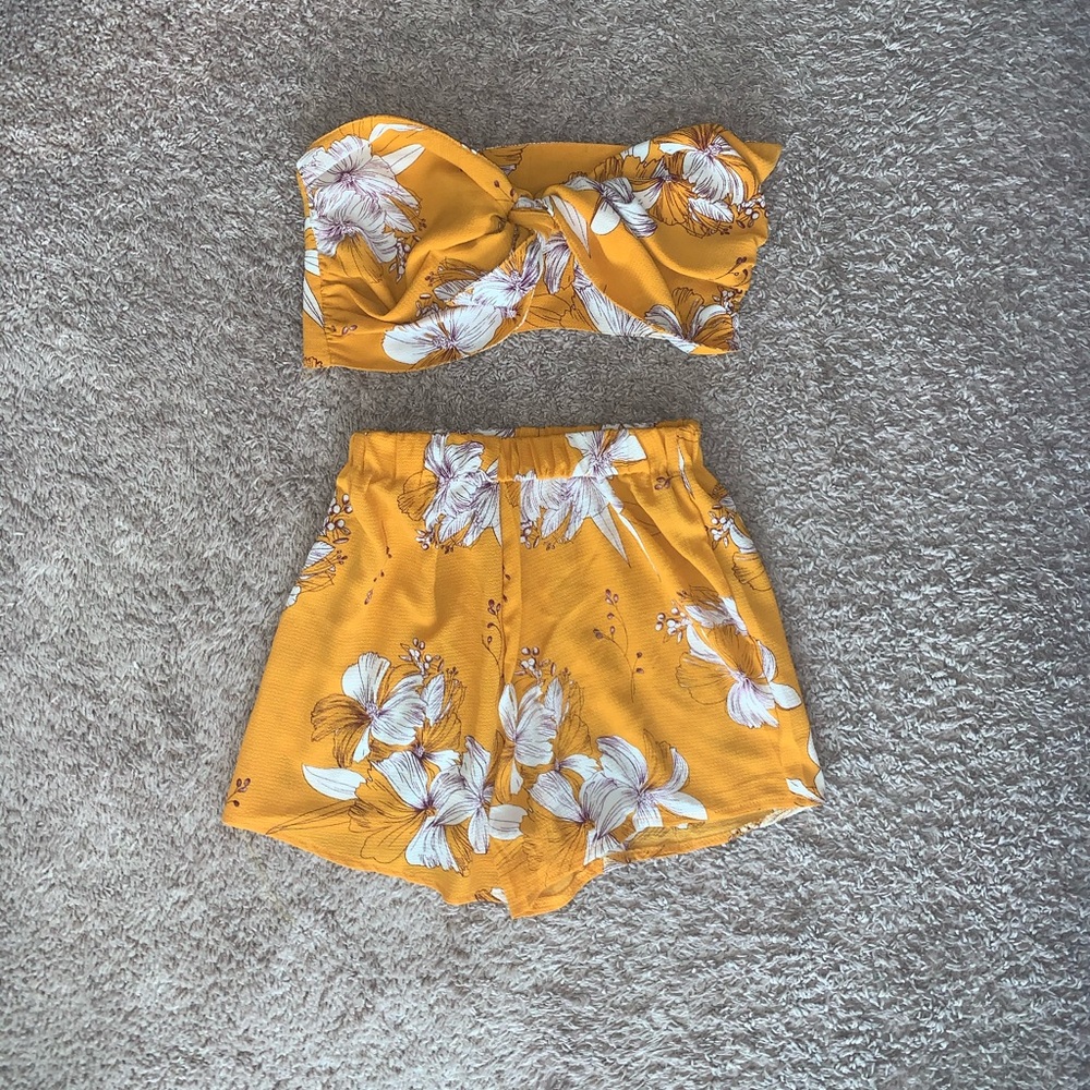 Two Piece Set